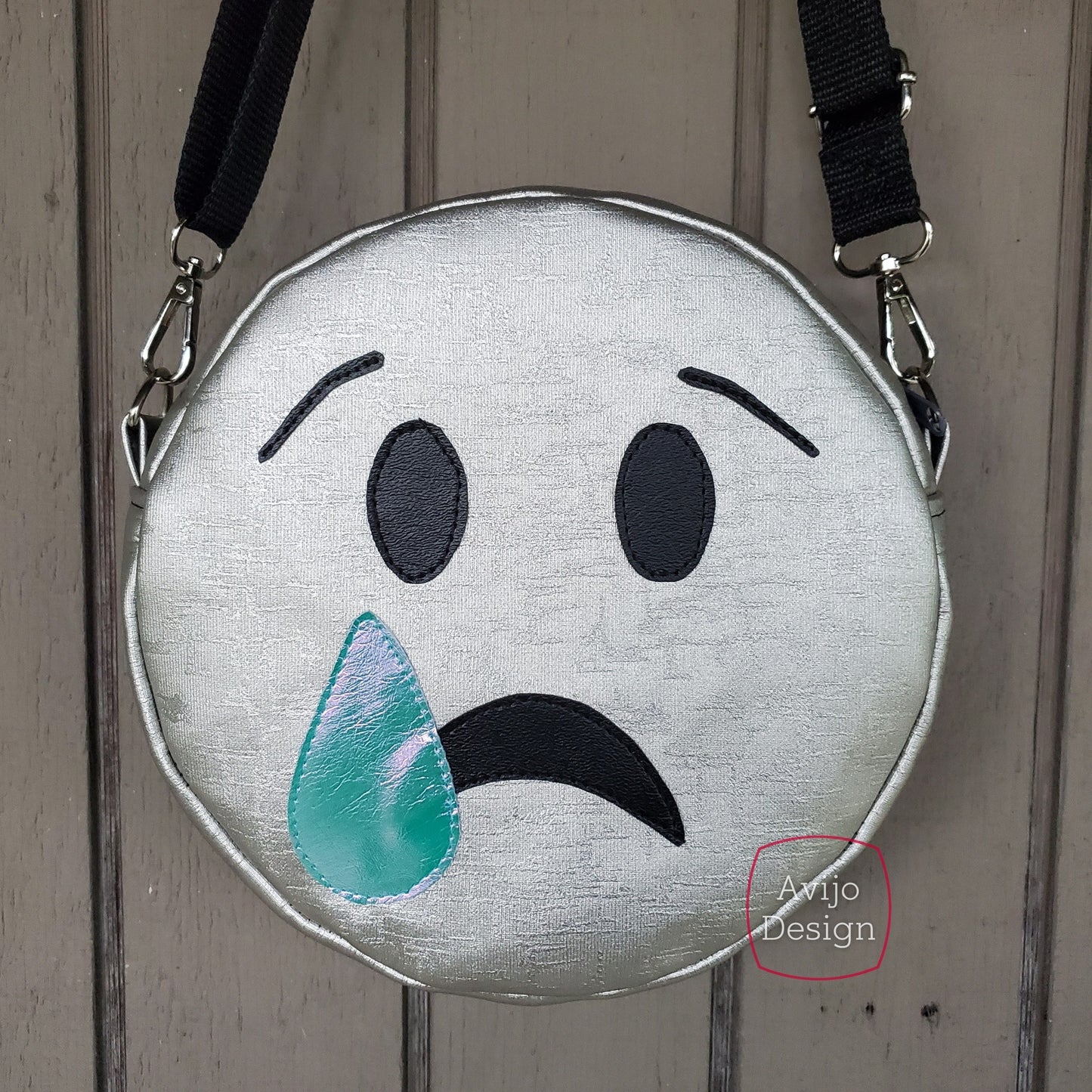 Emo Circle Bag