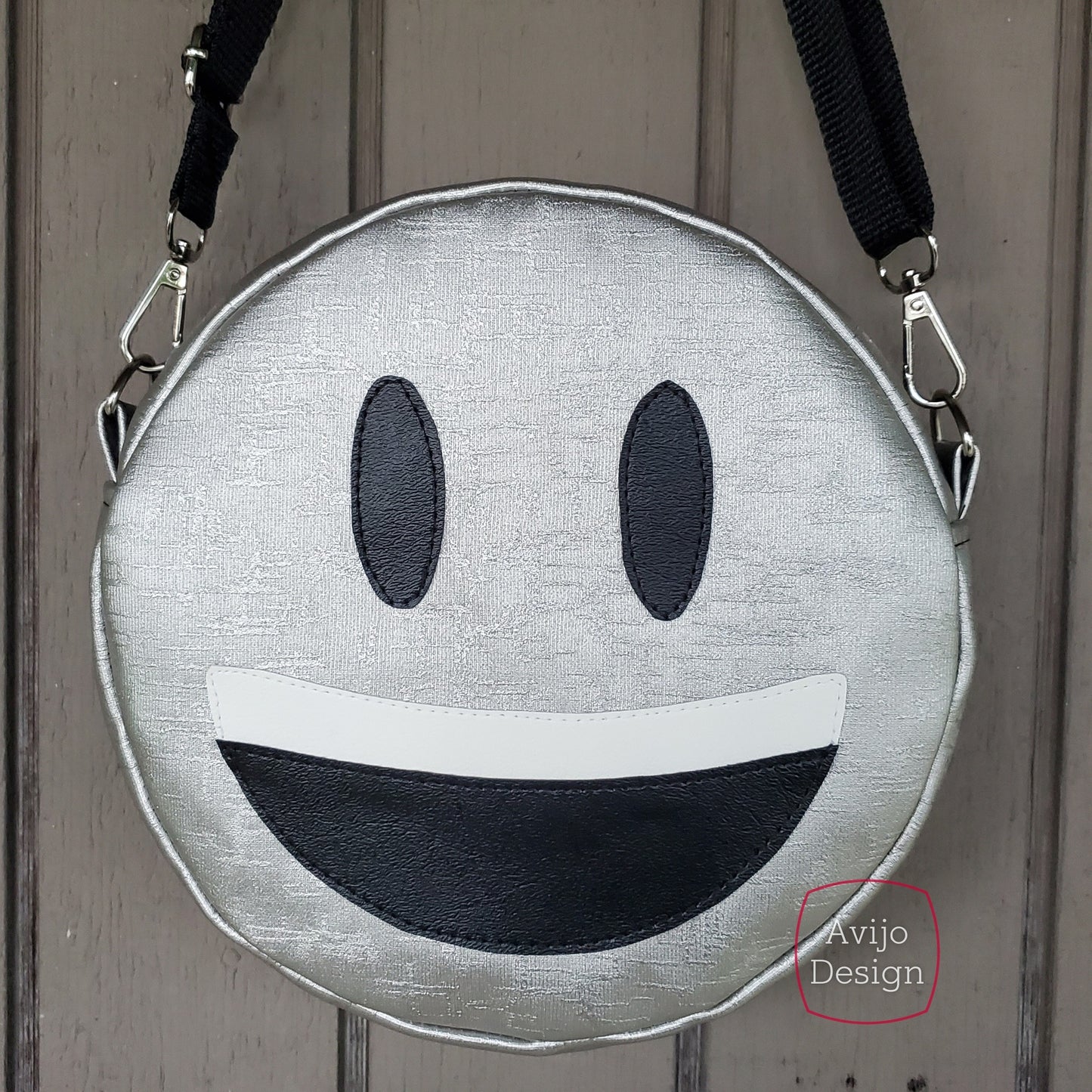 Emo Circle Bag