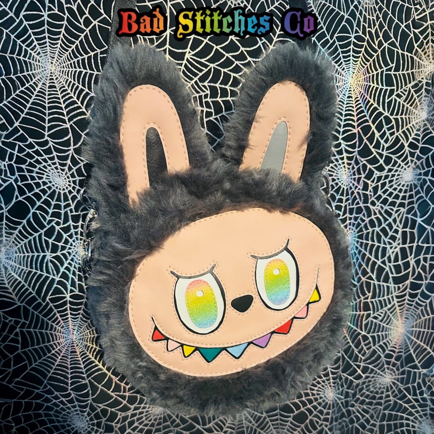 Emo Circle Bag