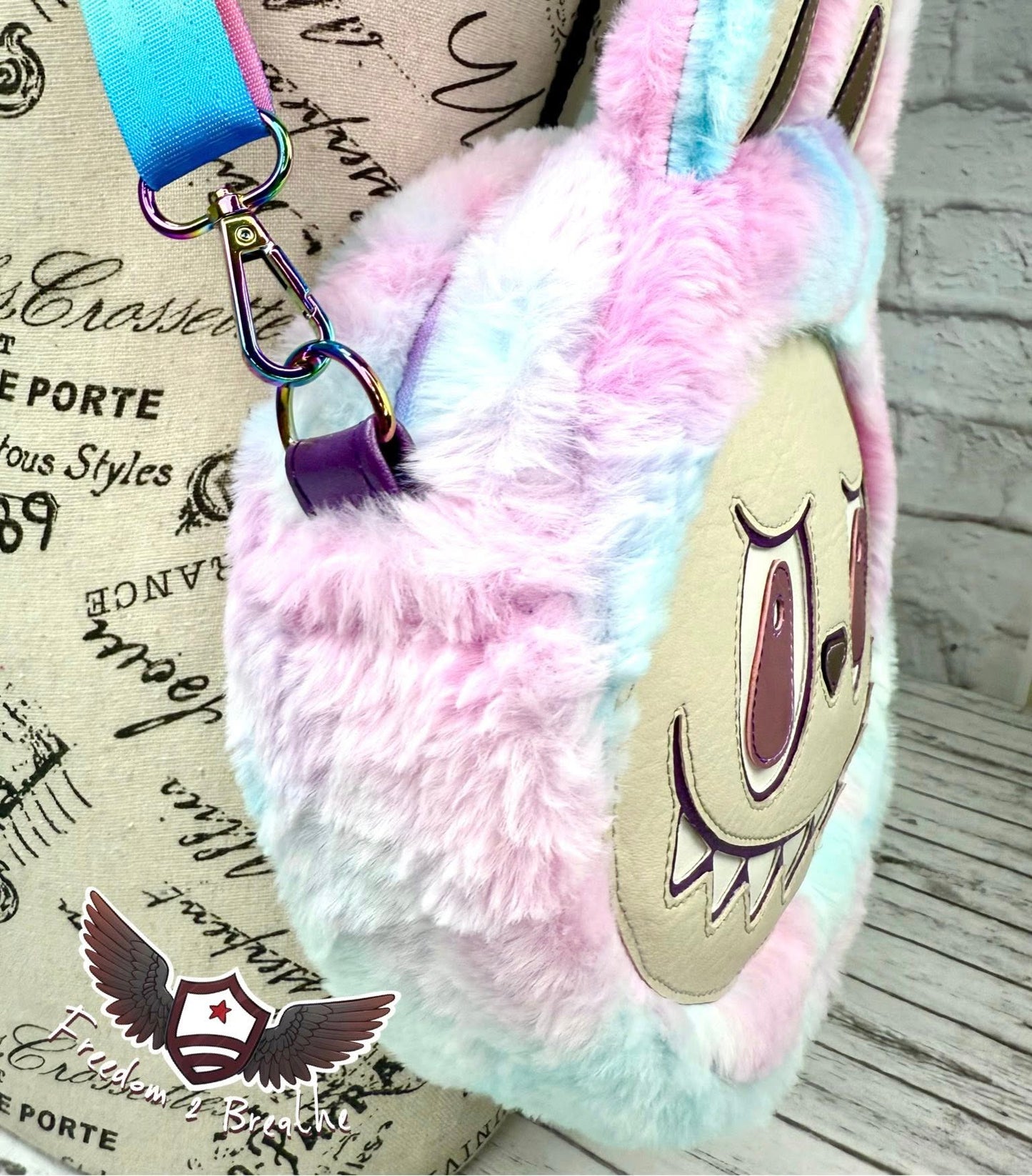 Emo Circle Bag