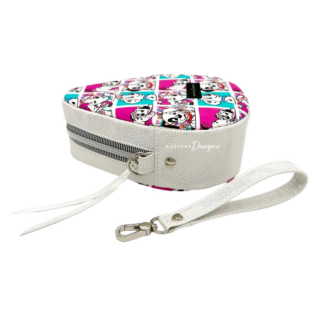 Puppies Dewdrop Wristlet