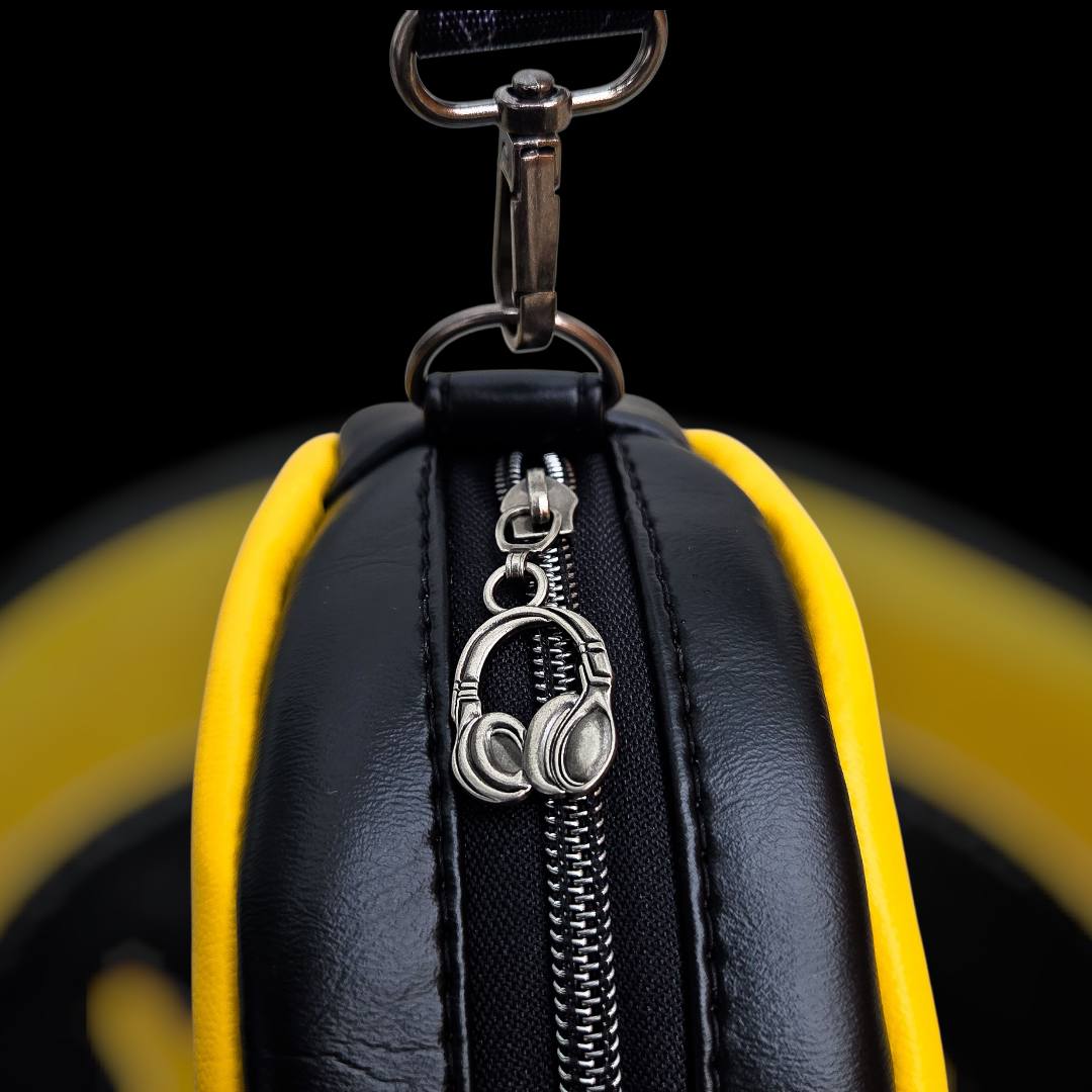 Emo Circle Bag