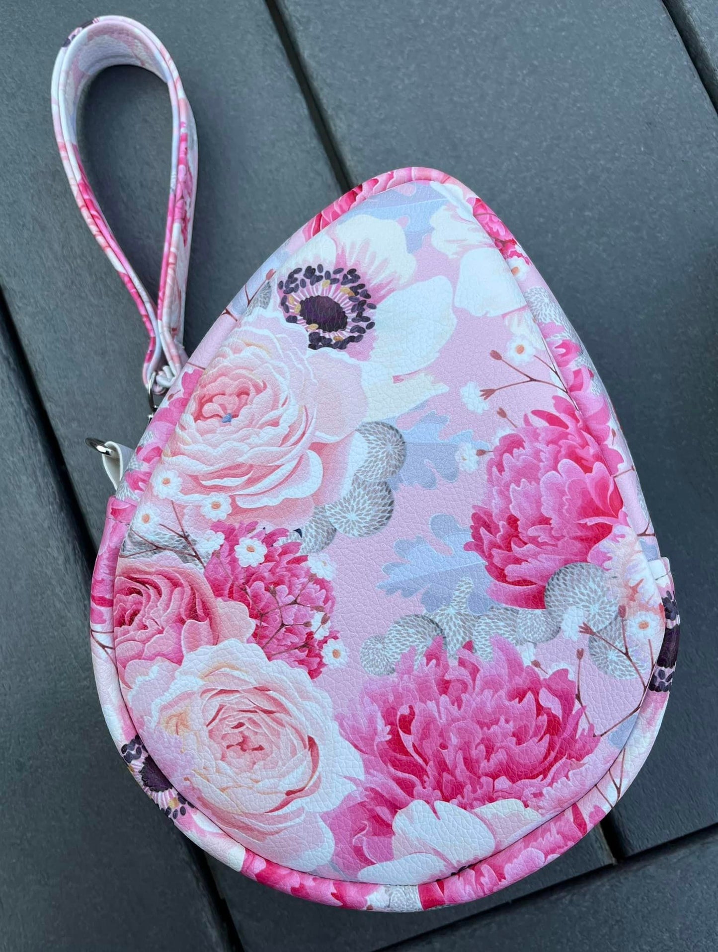Dewdrop Wristlet Sewing Pattern