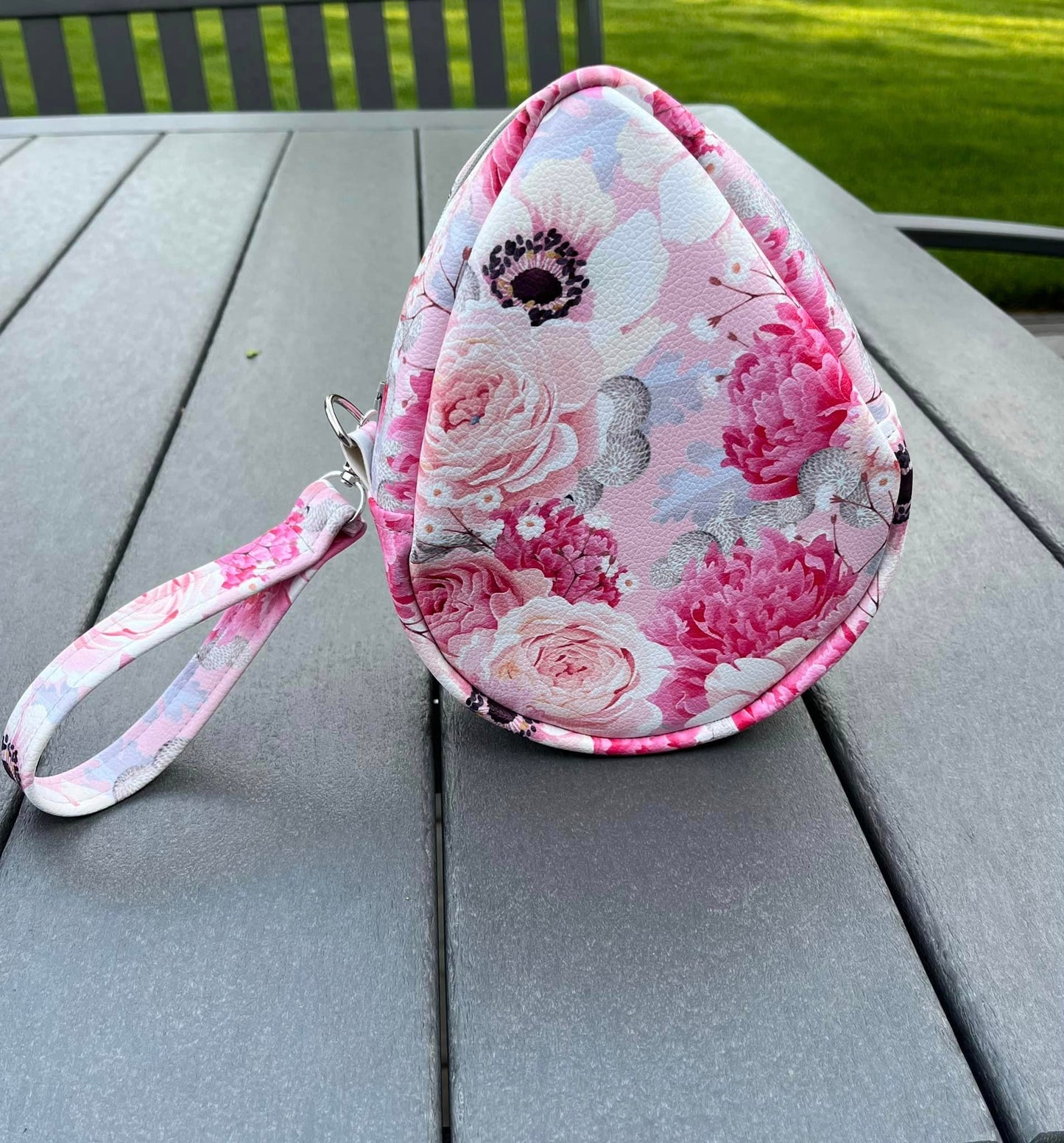 Dewdrop Wristlet Sewing Pattern
