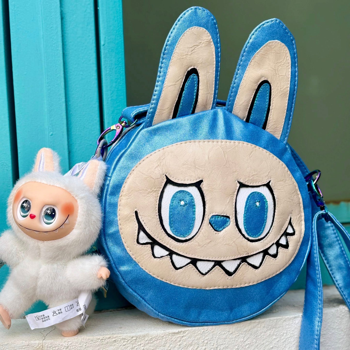 Emo Circle Bag