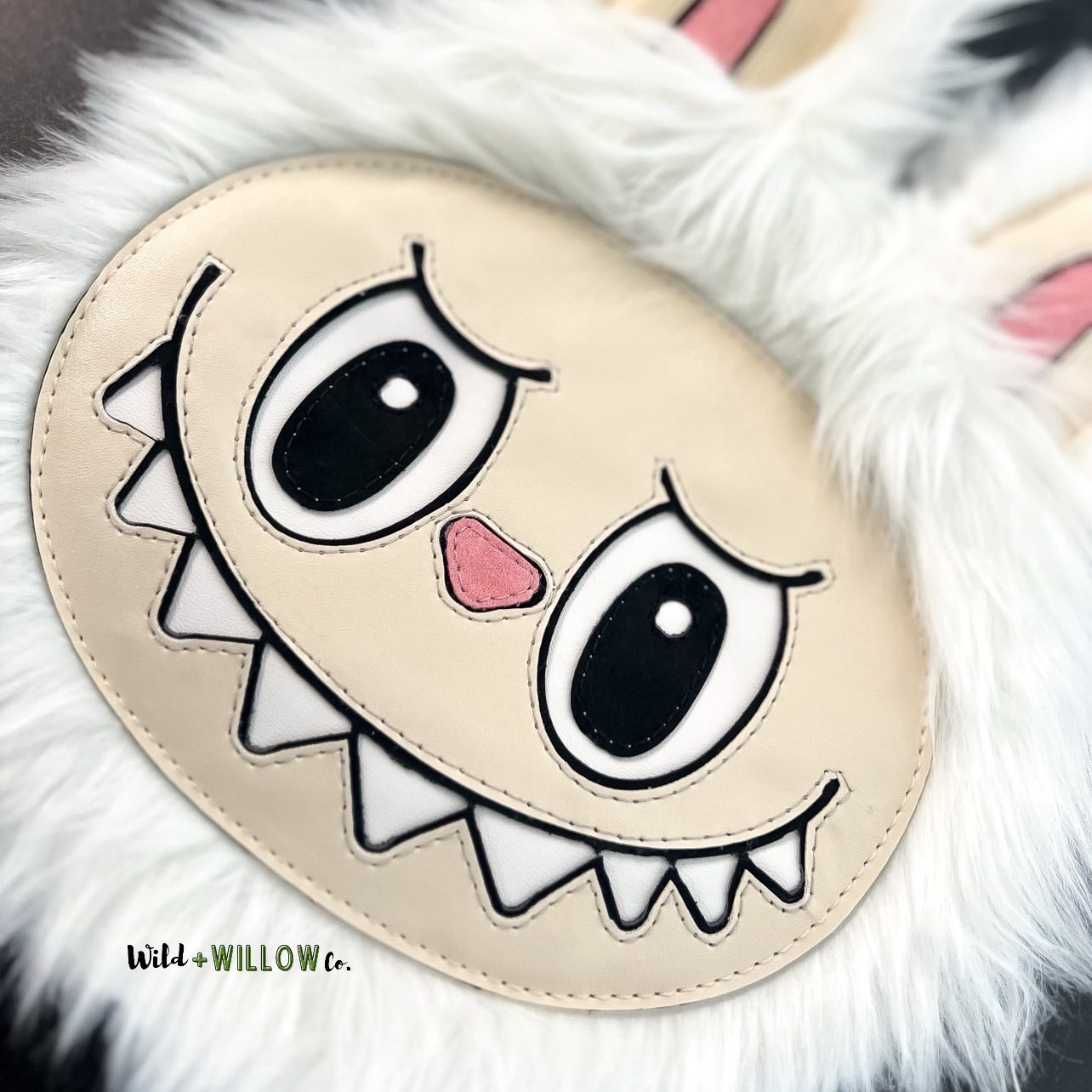 Emo Circle Bag