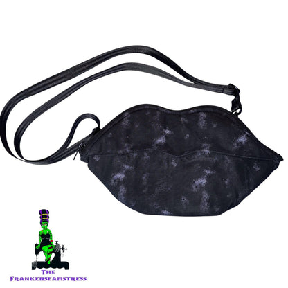 Kizz My Az Convertible Pouch Sewing Pattern