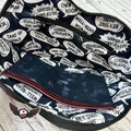 Kizz My Az Convertible Pouch