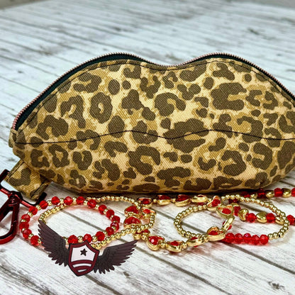 The Real Lip Shady Sunglasses Case Sewing Pattern