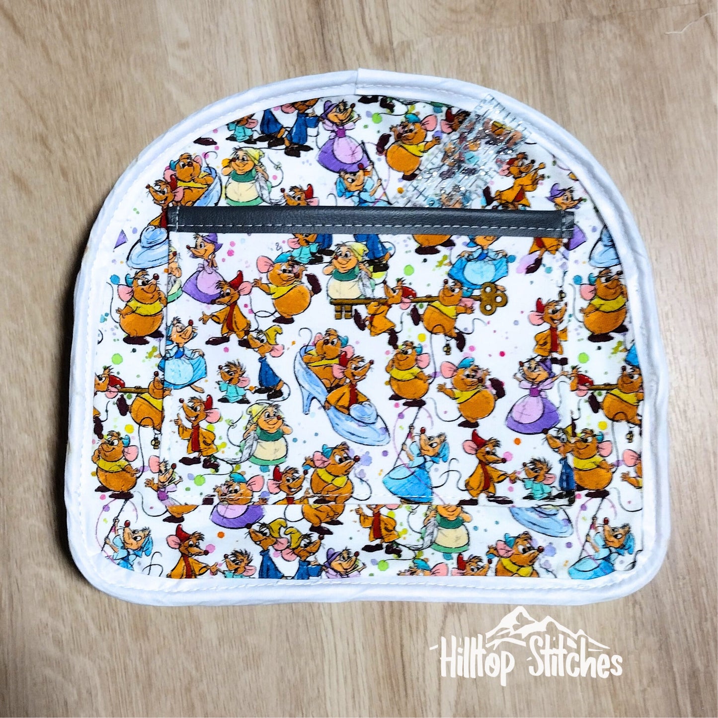 Zip-Purr Pouch Sewing Pattern