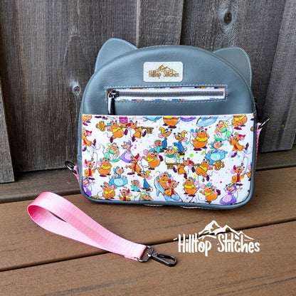 Zip-Purr Pouch Sewing Pattern