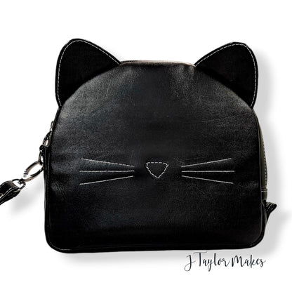 Zip-Purr Pouch Sewing Pattern