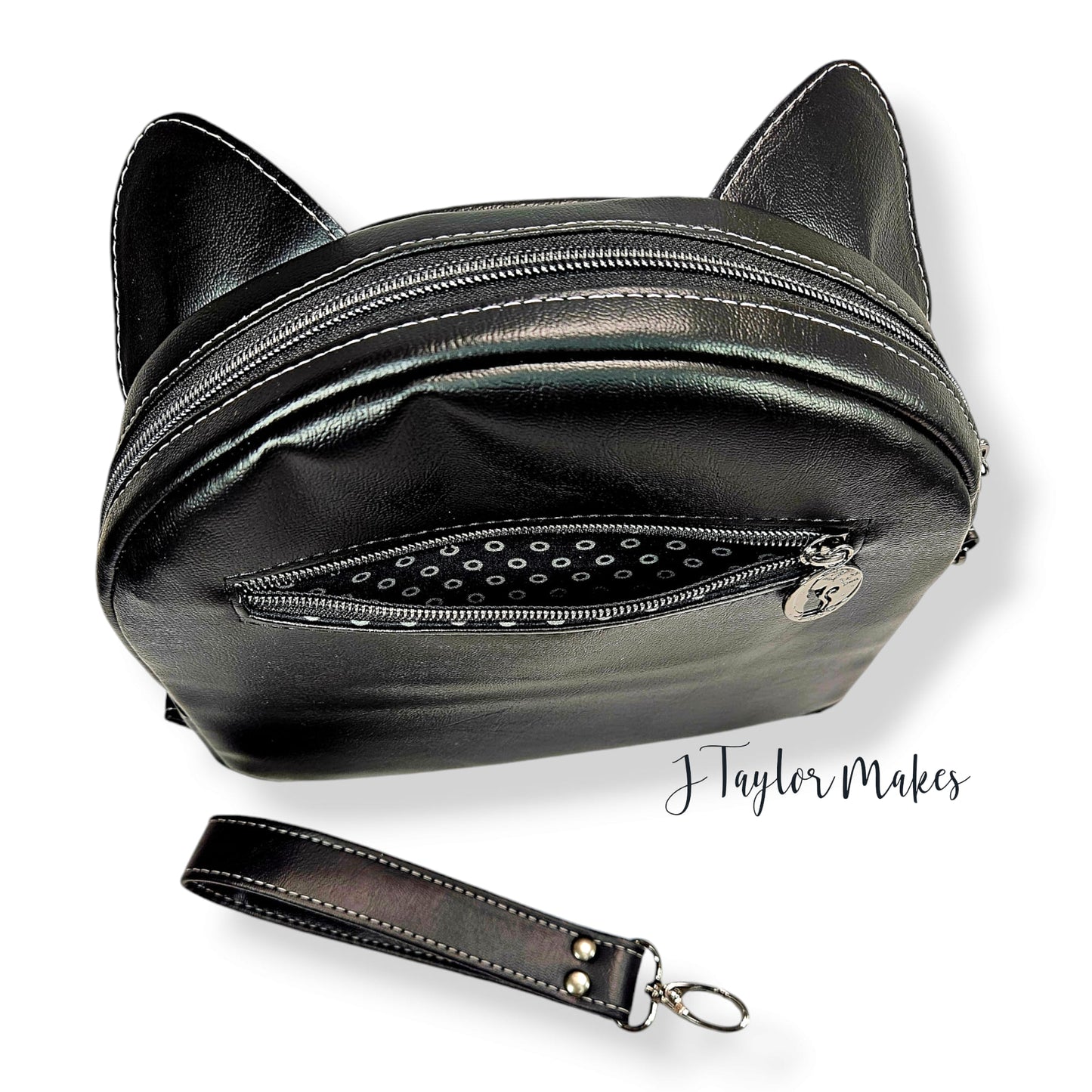 Zip-Purr Pouch Sewing Pattern