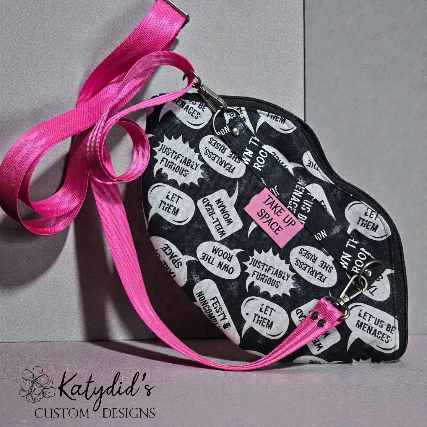 Kizz My Az Convertible Pouch Sewing Pattern