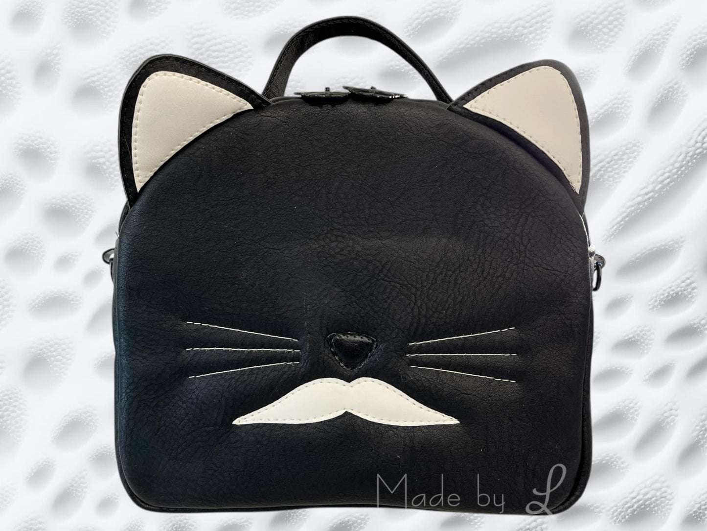Zip-Purr Pouch Sewing Pattern