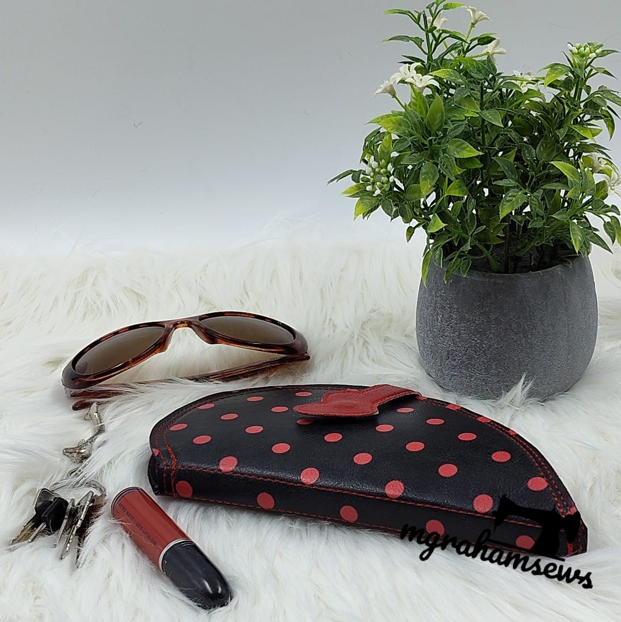 Heartbreaker Wallet Sewing Pattern