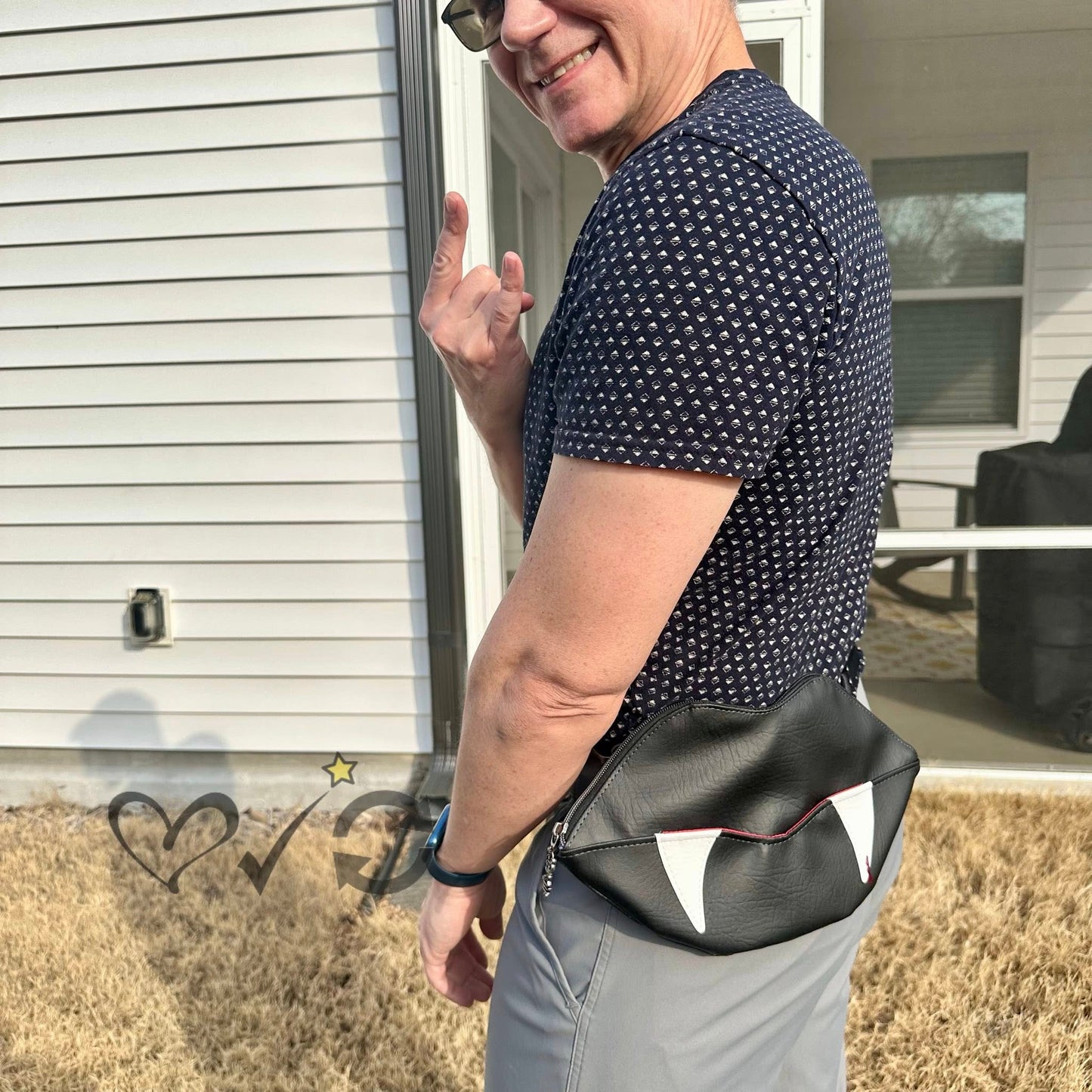 Kizz My Az Convertible Pouch Sewing Pattern