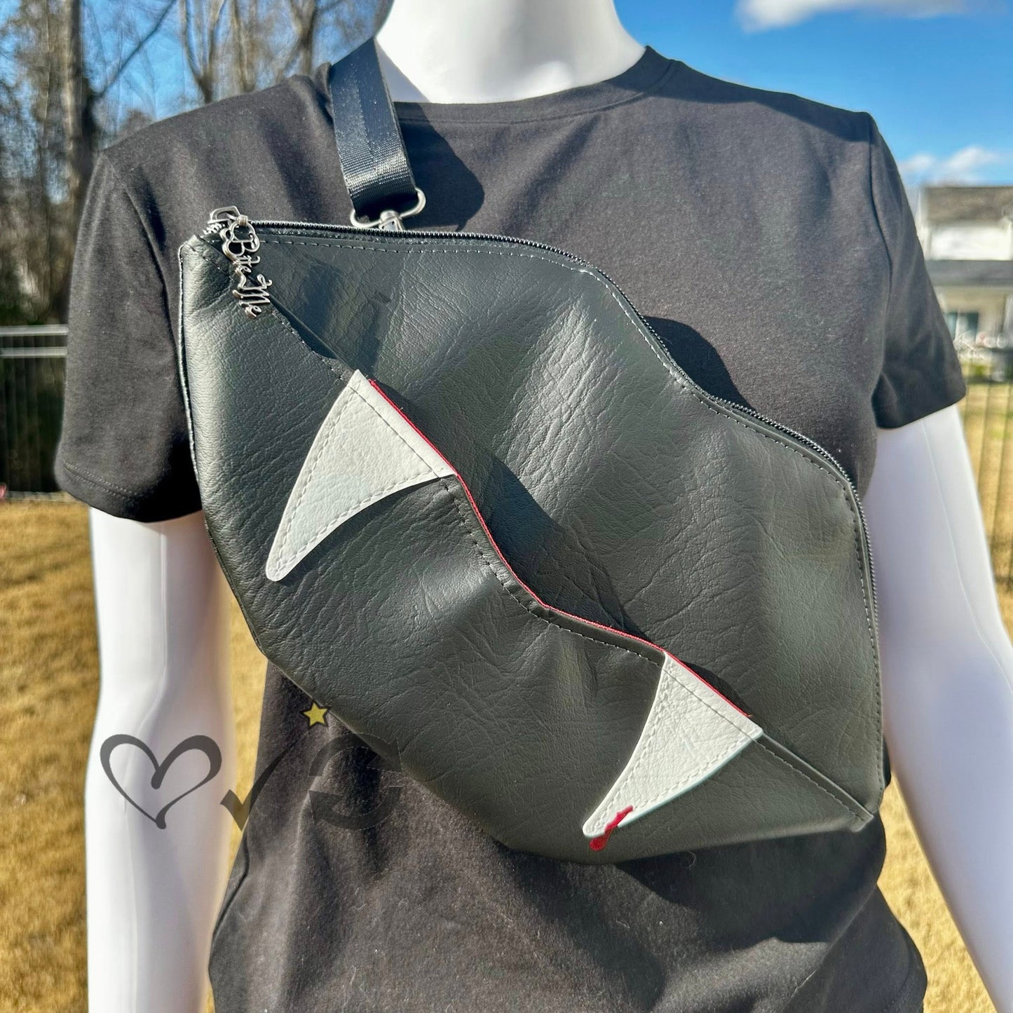 Kizz My Az Convertible Pouch Sewing Pattern