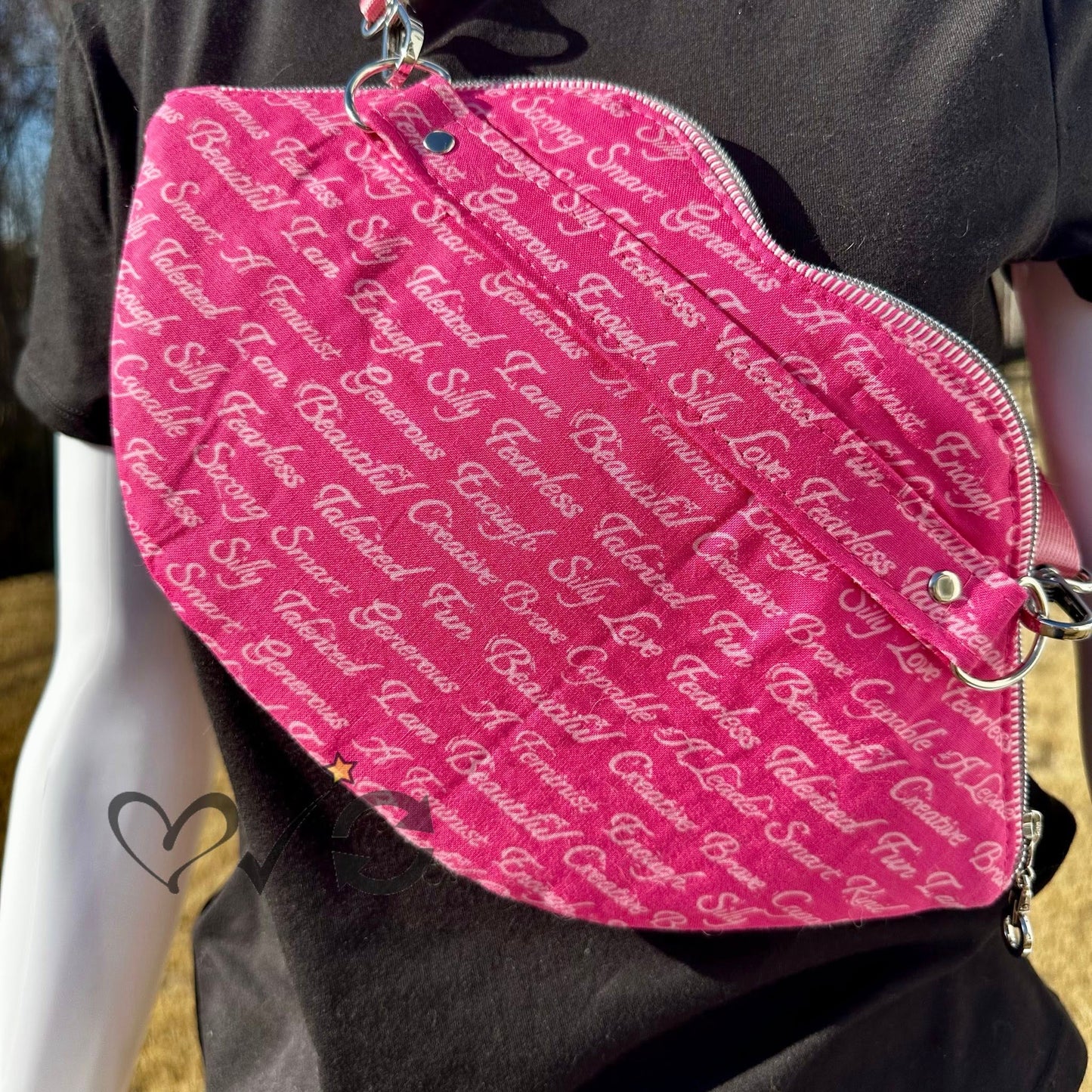 Kizz My Az Convertible Pouch Sewing Pattern