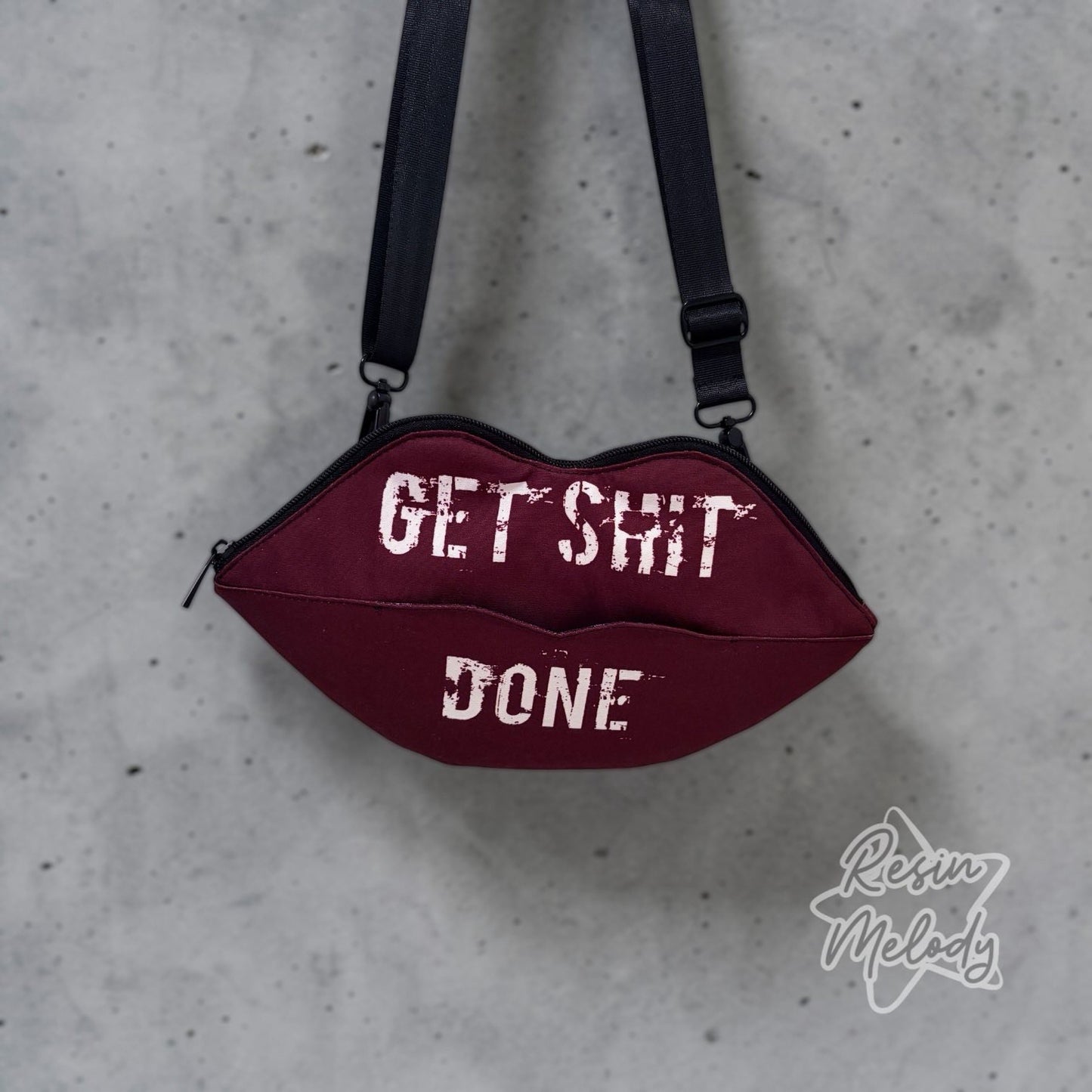 Kizz My Az Convertible Pouch Sewing Pattern