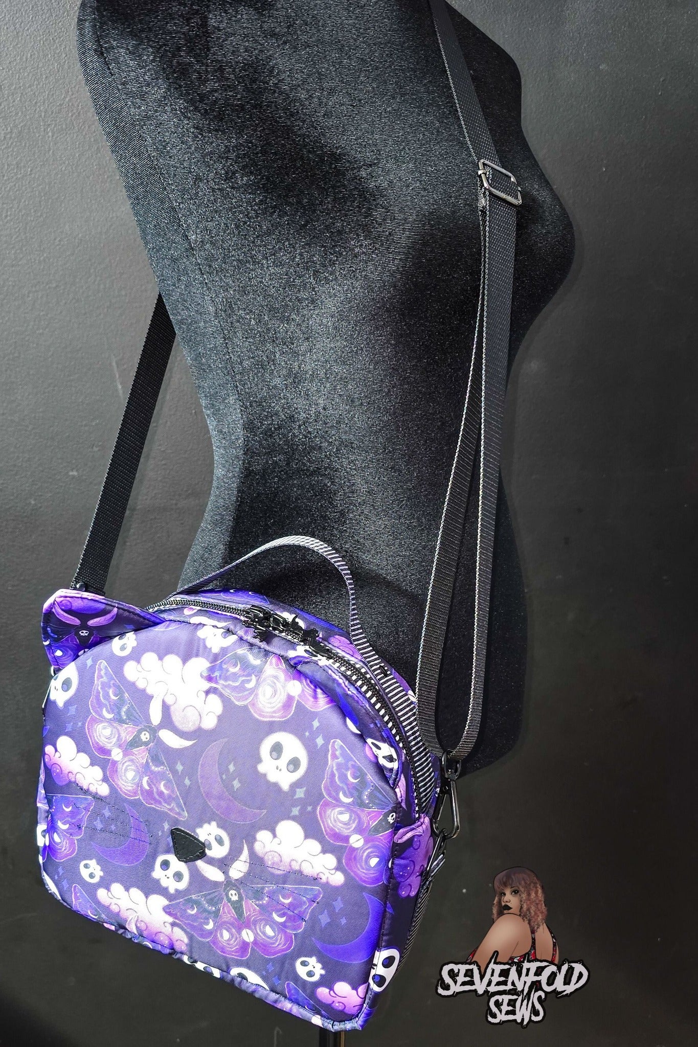 Zip-Purr Pouch Sewing Pattern