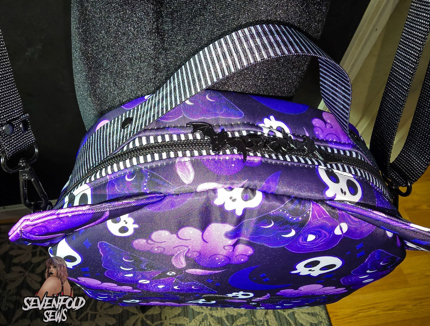 Zip-Purr Pouch Sewing Pattern