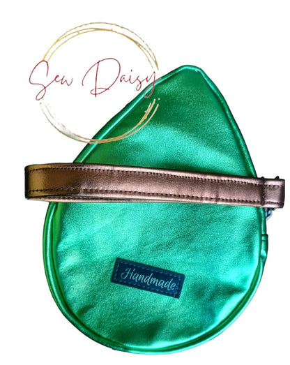 Dewdrop Wristlet Sewing Pattern