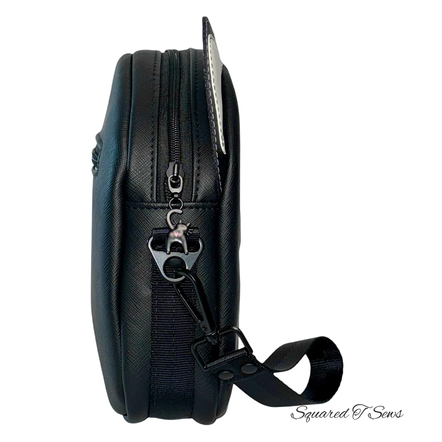 Zip-Purr Pouch Sewing Pattern