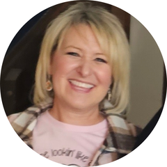 Photo of Stacy Schlyer