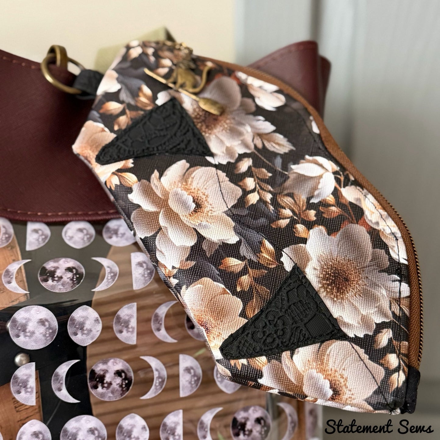 The Real Lip Shady Sunglasses Case Sewing Pattern