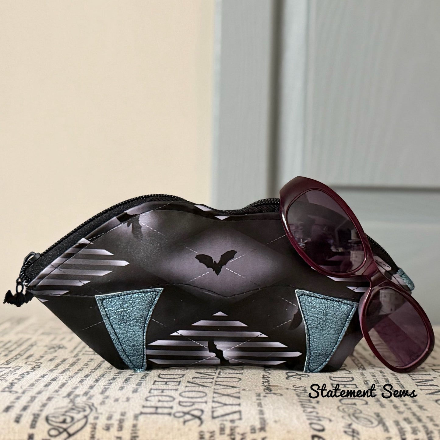 The Real Lip Shady Sunglasses Case Sewing Pattern