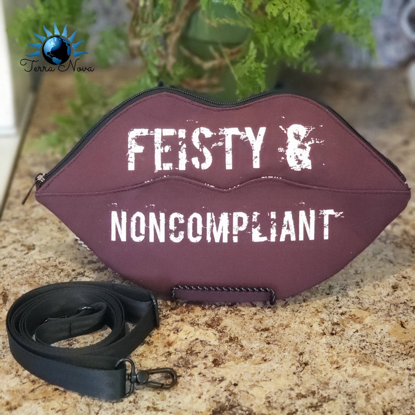 Kizz My Az Convertible Pouch Sewing Pattern