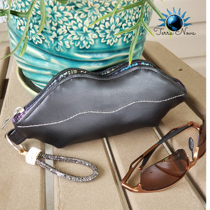 The Real Lip Shady Sunglasses Case Sewing Pattern