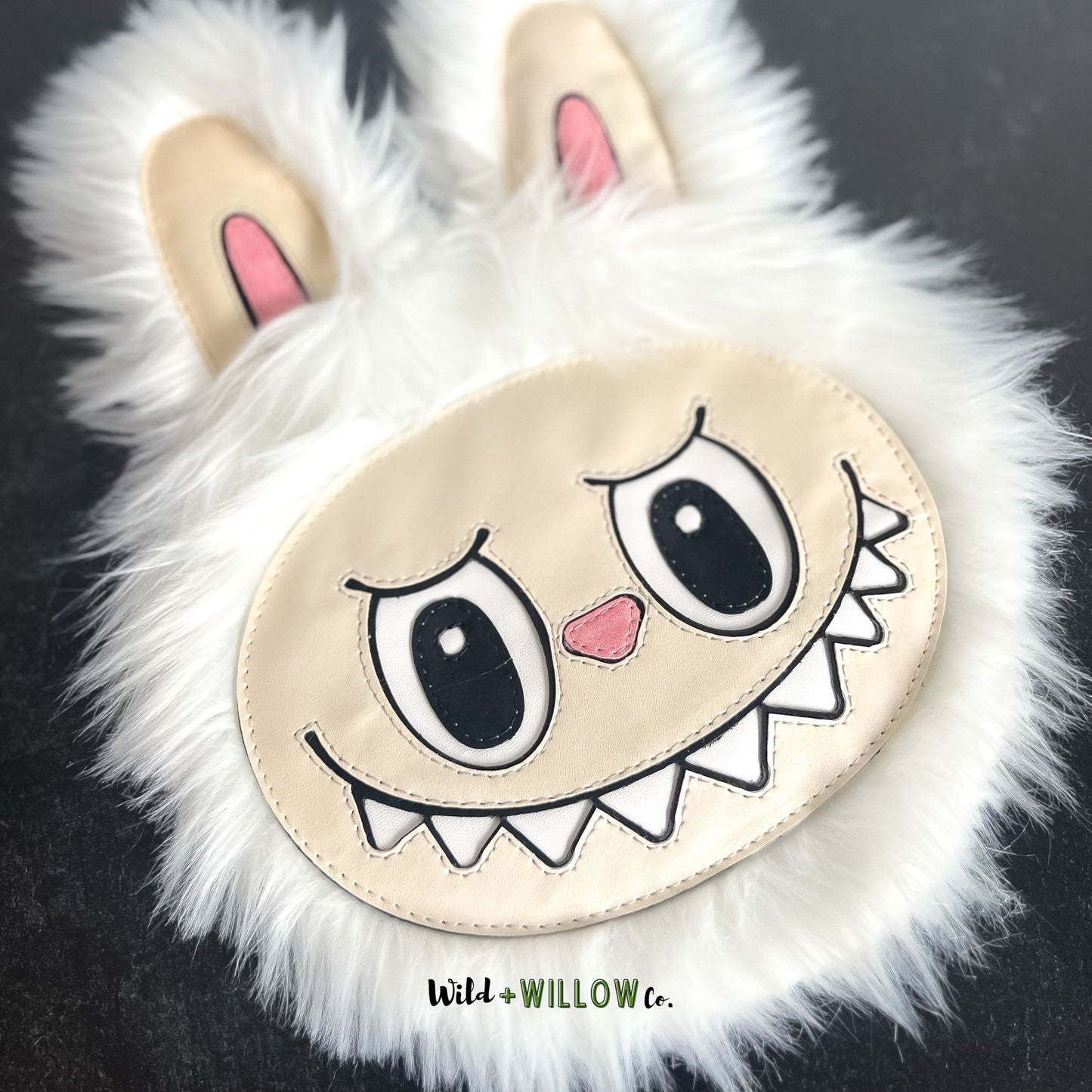 Emo Circle Bag
